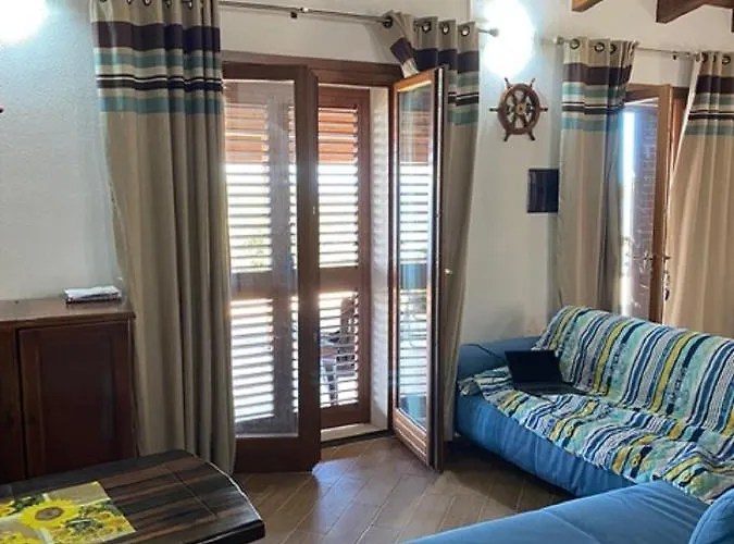 In Sardinia Minutes From Beaches * Isola Rossa (Sassari)